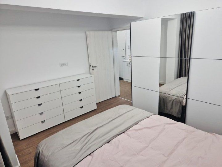 2 Camere de inchiriat | Dobroesti | Centrala proprie | Loc de parcare – fotografia 4 din 8