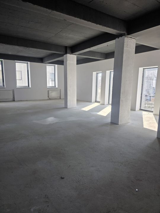 Clădire modernă cu regim D+P+3, situată în zona Faleza Nord – fotografia 24 din 43