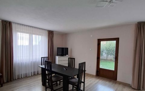 Casa de Inchiriat la iesire din Oradea spre Sanmartin