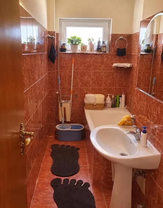 3 camere | centrala proprie | mobilat si utilat | zona excelenta | decomandat | – fotografia 8 din 8