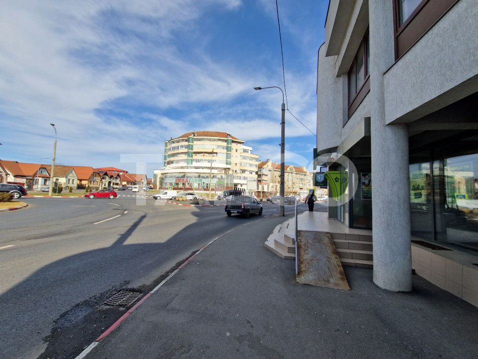 Spatiu comercial sau birouri in Turnisor la parter cu vad stradal – fotografia 3 din 16