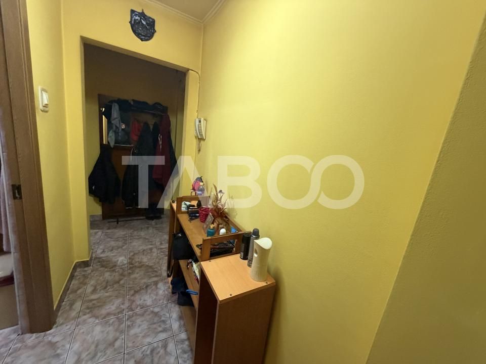 Apartament 3 camere etaj 3 boxa la subsol aer conditionat 62 mpu – fotografia 9 din 9