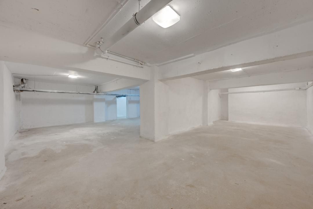 Spatiu comercial | 340 mp | Lift marfa | Curent electric trifazic – fotografia 15 din 28