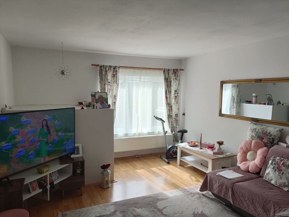 Casă de vânzare Reghin zona centrală cu 6 arii teren – fotografia 11 din 11