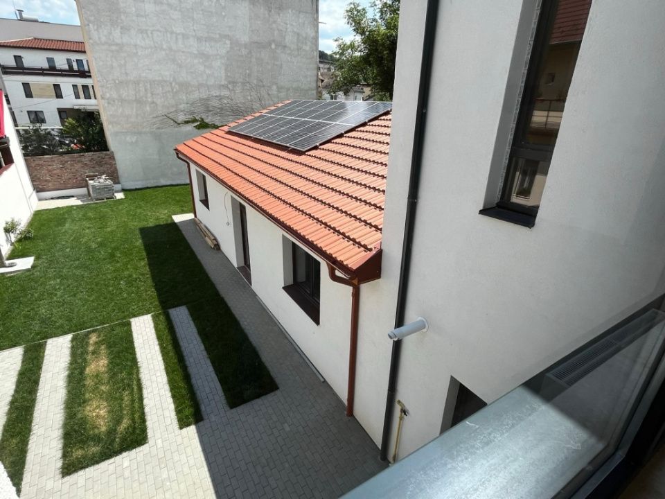 Spatiu  birou modern zona Platinia – fotografia 6 din 10