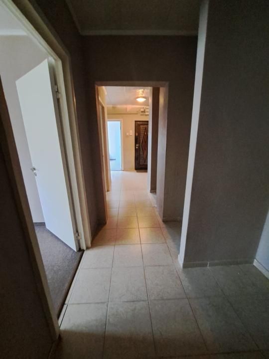 NOU! Apartament 3 Camere Decomandat – Zona Centrală (Str. Boerescu Zaharia) – fotografia 8 din 9