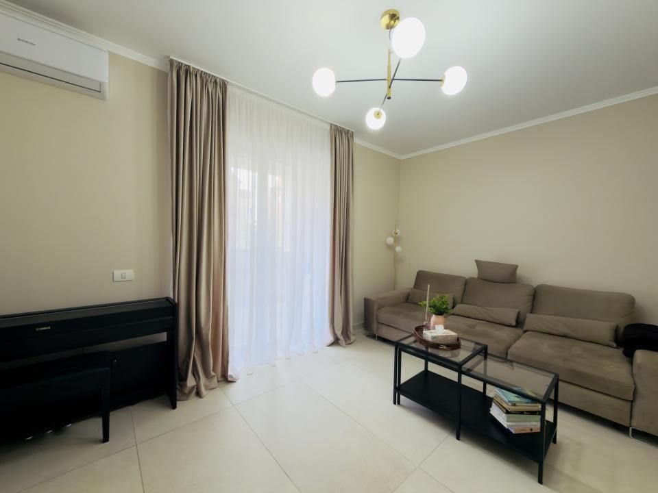 Apartament 2 camere, decomandat+terasa de 15mp, parter in Giroc – fotografia 1 din 12