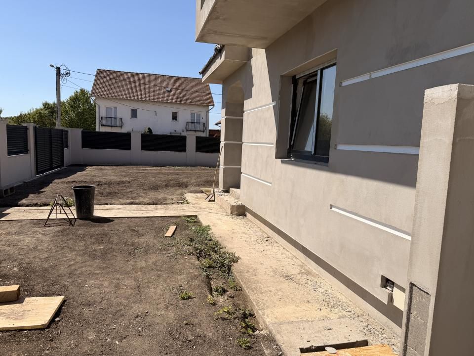 Duplex 4 camere, 125 mp utili, 350 mp teren, terasa 10mp - Giarmata Vii – fotografia 18 din 37