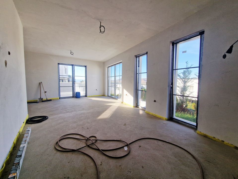 Casa deosebita in ansamblul White House, zona Vivo – fotografia 8 din 19