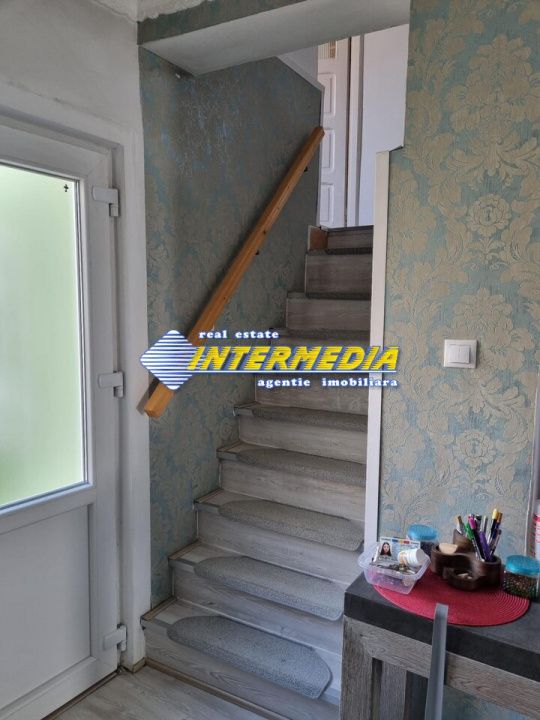 Casa P+E de vanzare recent renovata in Centru cu 680 mp teren – fotografia 34 din 35