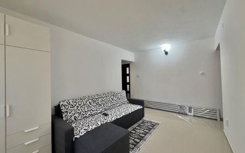 Apartament 3 camere, 2 bai, mobilat/utilat, etaj 3, zona Sagului
