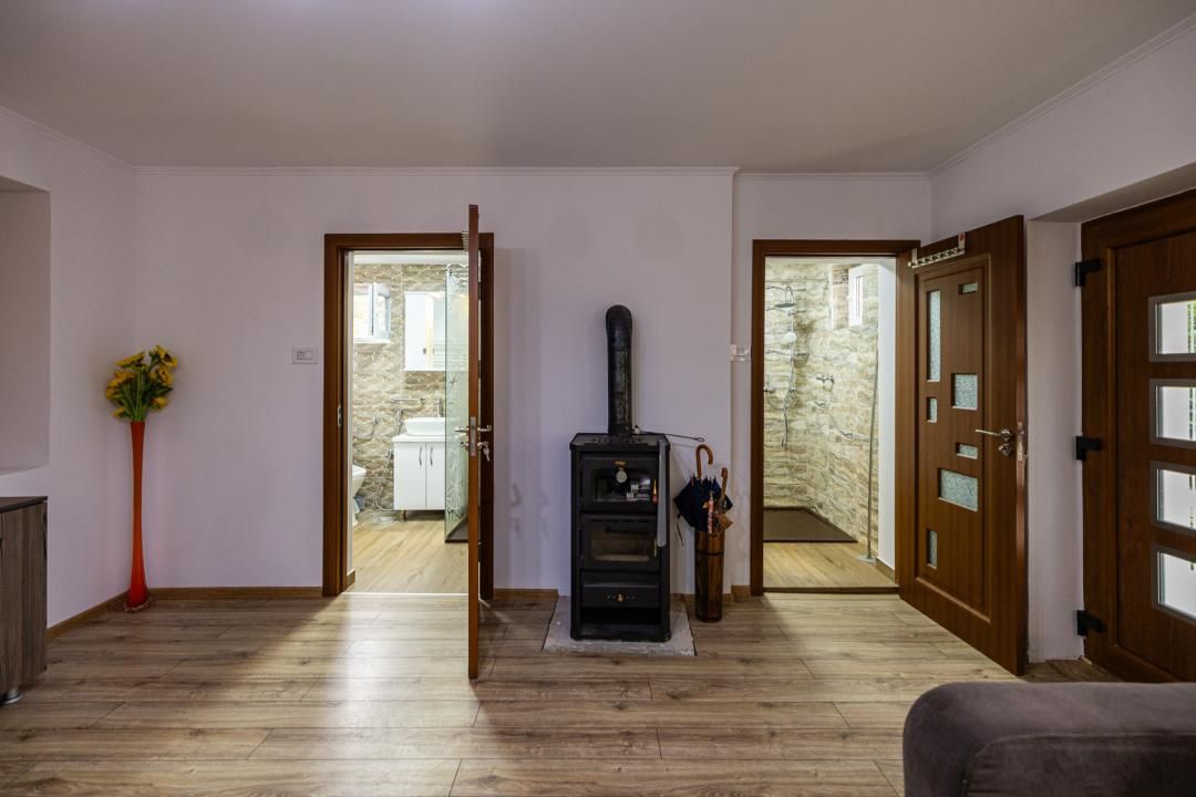 Casa parter, renovata, mobilata, gradina amenajata, str Petofi Sandor-Dumbravita – fotografia 20 din 40