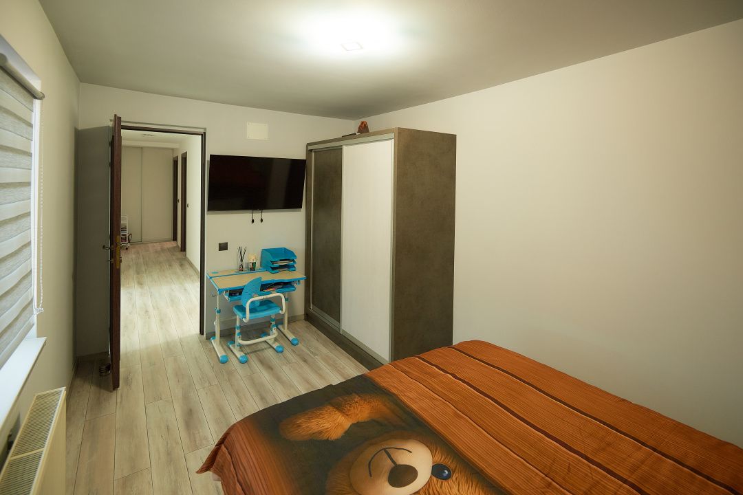 Casa in triplex, 120 mp utili, renovata total, Cuza Voda Floresti – fotografia 13 din 19