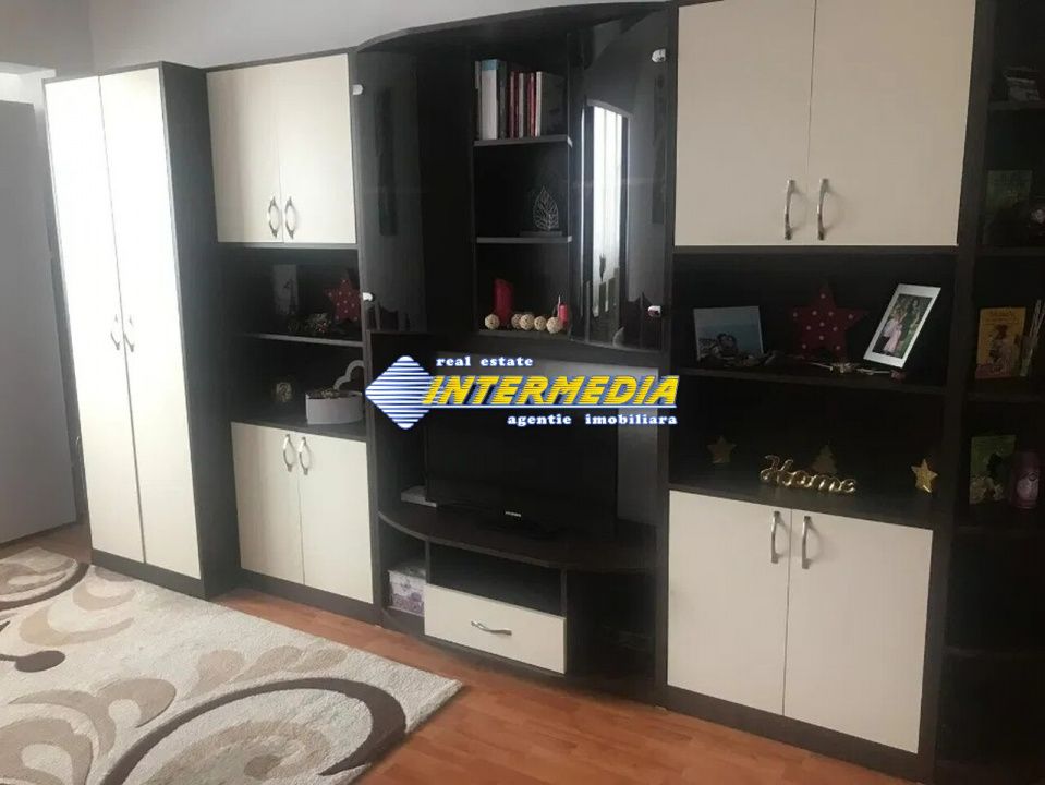Garsoniera decomandata Alba Iulia zona Cetate/ Bulevard – fotografia 2 din 7
