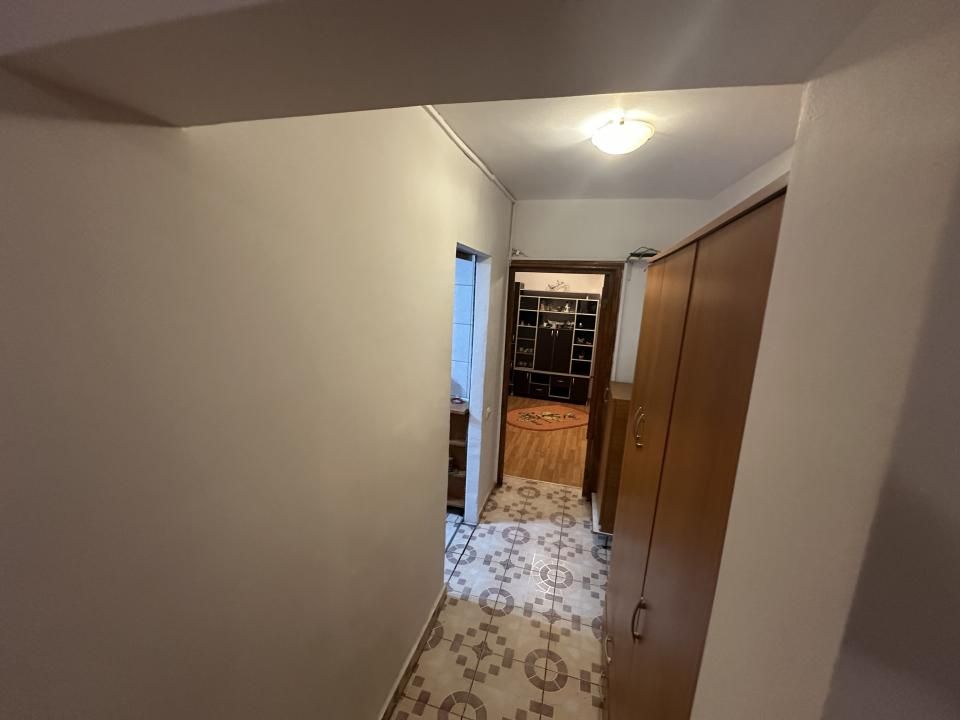 Berceni | 4 Camere | Etaj 5/10 | Bloc 1980 | Reabilitat | – fotografia 12 din 40