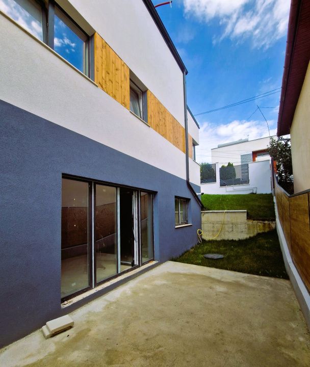 Duplex deosebit si eficient termic situat in Dambul Rotund – fotografia 8 din 21