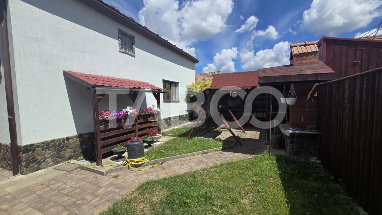 EXCLUSIVITATE Casa individuala de vanzare 5 camere Selimbar – fotografia 4 din 18
