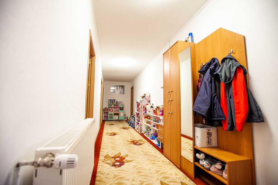 Casa Finisata 6 camere 681 mp.Teren Micesti Renovata Modern Curte Gard Utiliati – fotografia 41 din 68