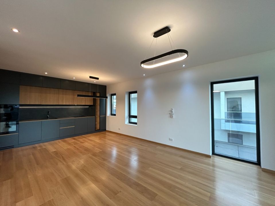 Apartament premium 3 camere de închiriat în Iancu Nicolae – 2 locuri parcare – fotografia 2 din 11
