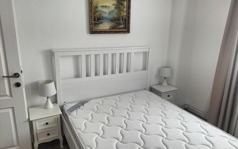 Apartament 3 camere 2 bai, parcare, CETATE mobilat si utilat complet