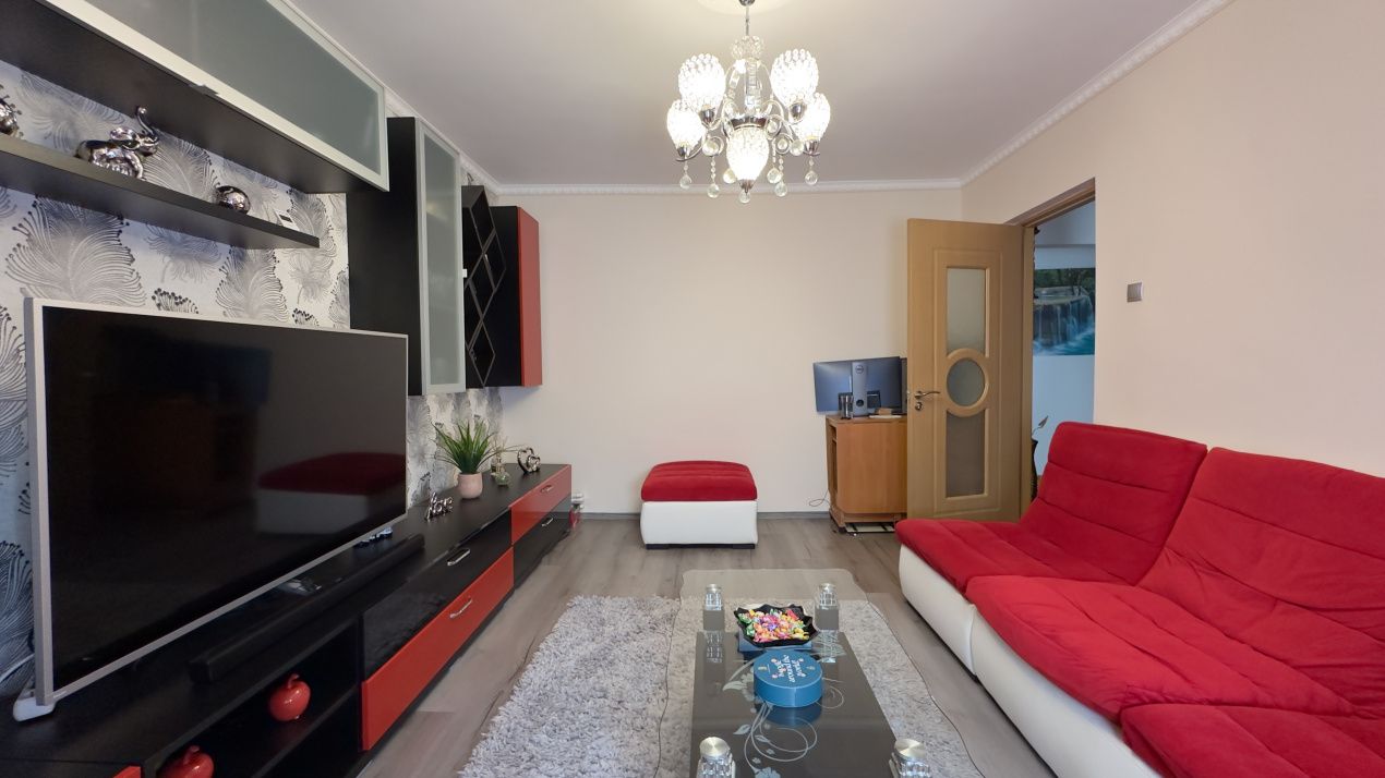 Apartament 4 camere, etaj intermediar, zona CET – ideal pentru familie – fotografia 10 din 20