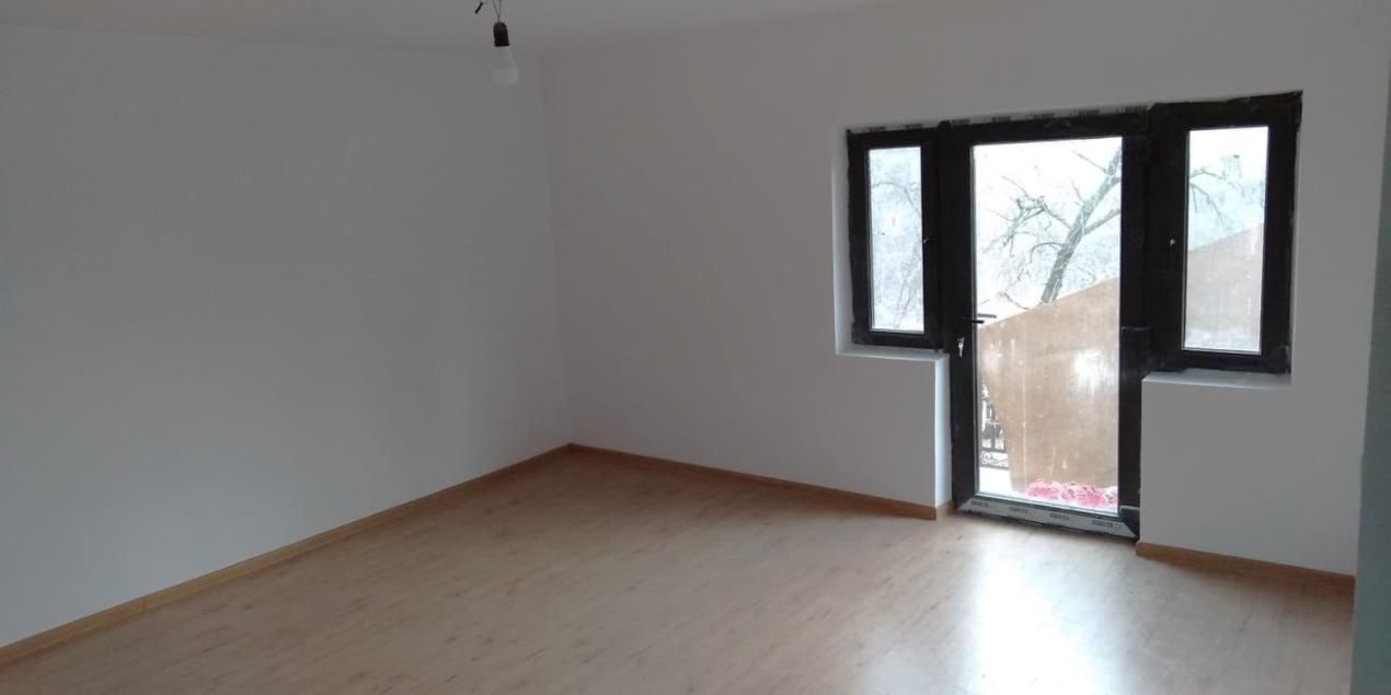 Casă de vânzare în Vârfuri – Merișoru | Construcție 2021 | Teren 1.010 mp – fotografia 9 din 11