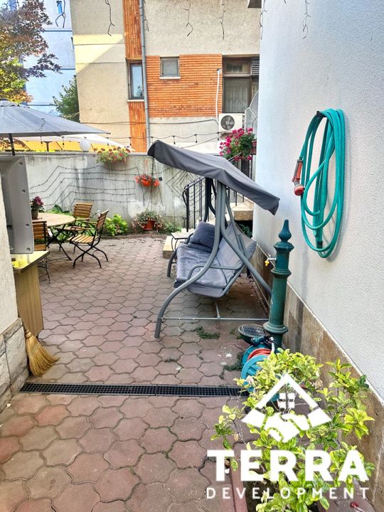 Casă în zona centrală| 2 camere + curte | Funcționalitate și accesibilitate – fotografia 3 din 8