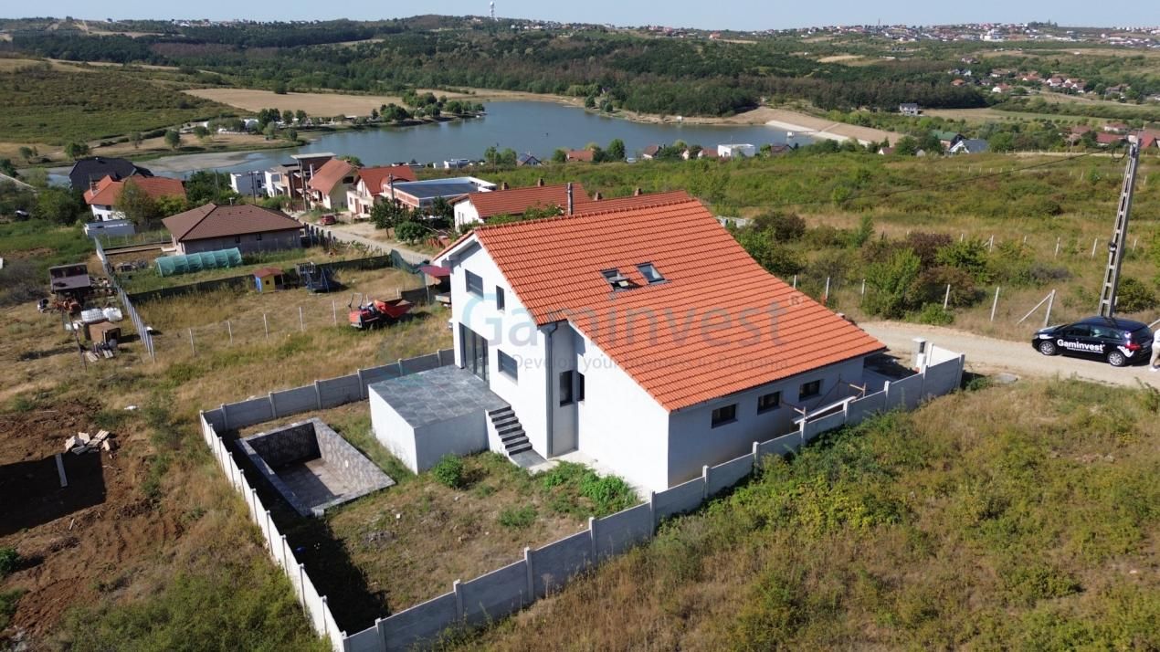 Casa de vanzare cu priveliste spre lac, in Paleu, Bihor – fotografia 5 din 23