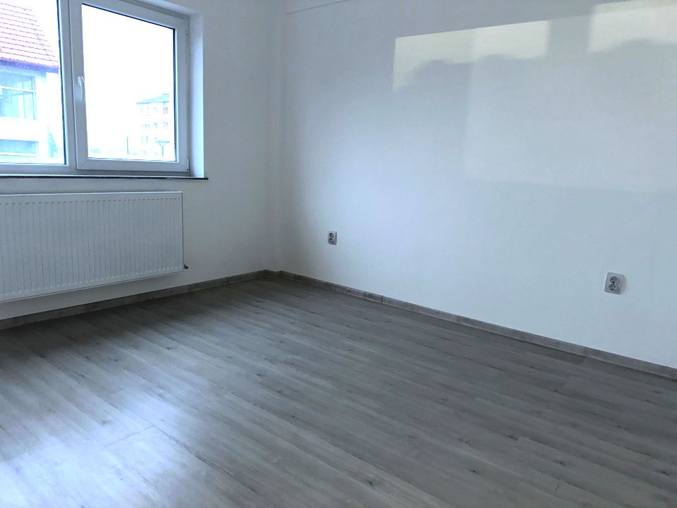 Apartament 2 camere 49 mp Bloc NOU Finisat Modern Balcon 2 locuri parcare Sebes – fotografia 12 din 20