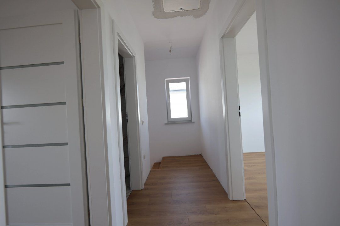Casa 4 camere, teren intre 350-543 mp la strada asfaltata din Popas Pacurari – fotografia 6 din 9