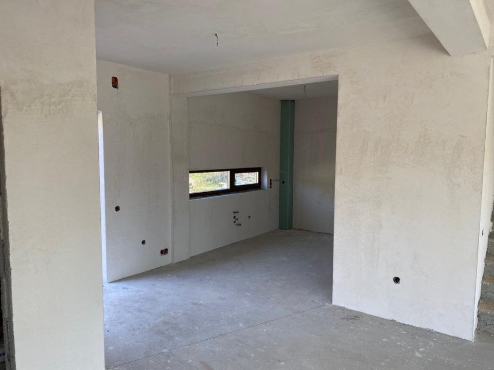 Unitate Duplex, 120 Mp Utili, Cu 2 Garaje, panouri solare – fotografia 12 din 13