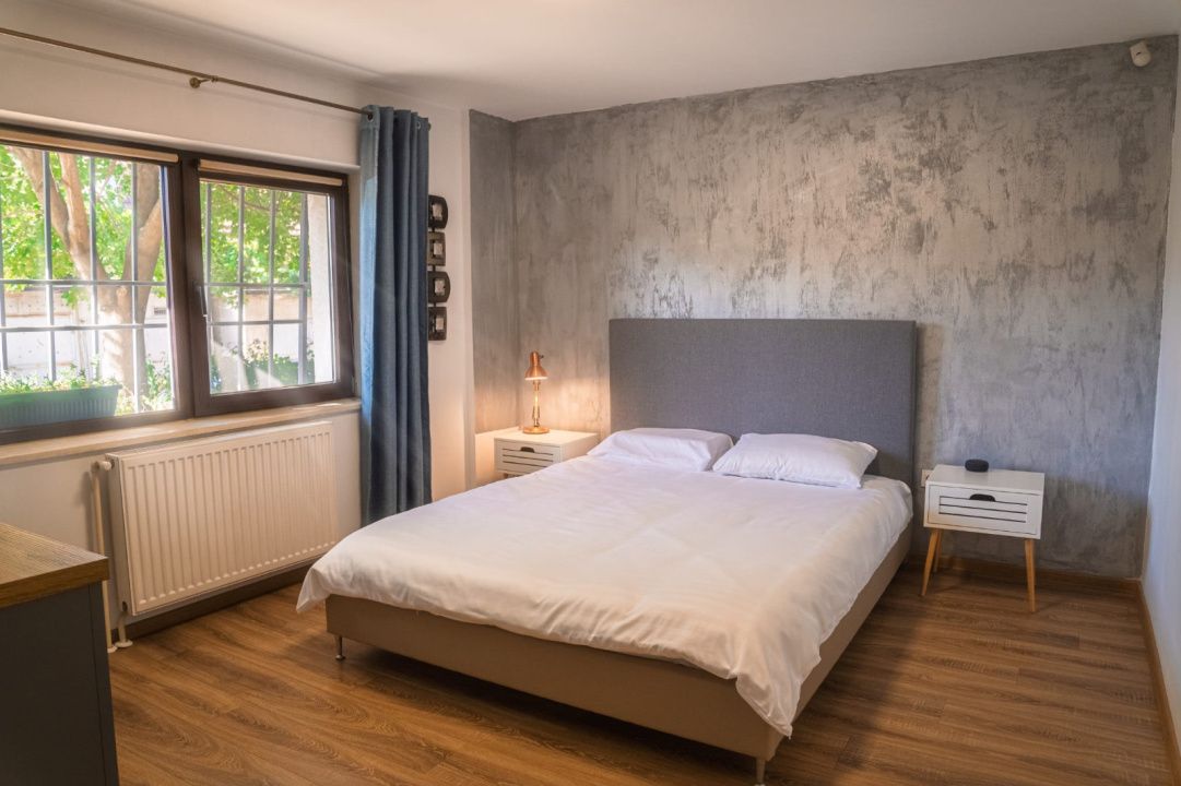 Apartament 4 camere, 130mp utili, garaj, parter-Complexul Studentesc – fotografia 2 din 14