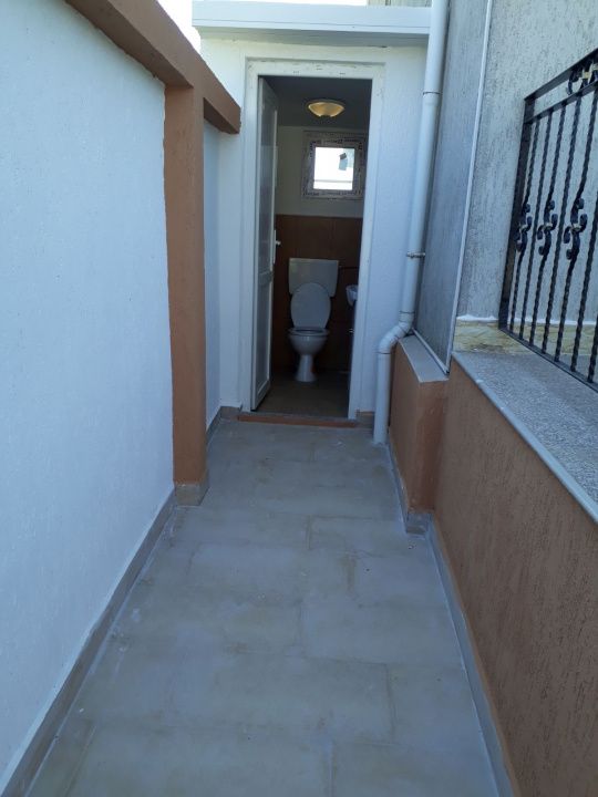Pensiune cu 10 camere de vanzare in zona Mamaia-Sat - LIDL – fotografia 21 din 31