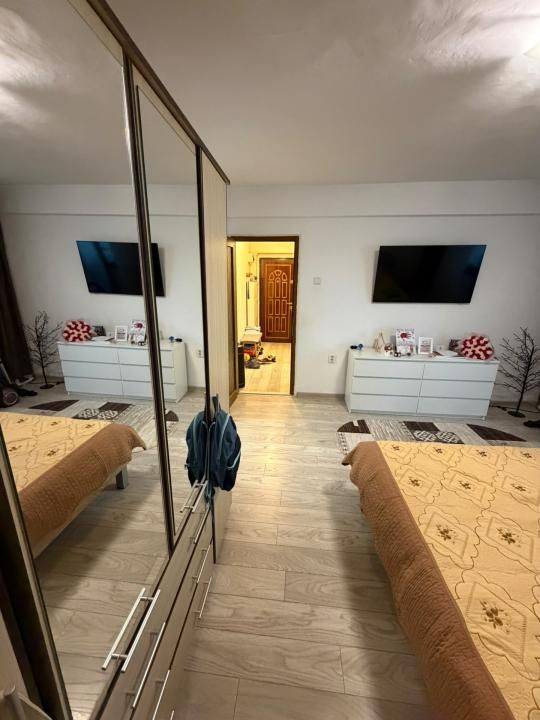 APARTAMENT 2 CAMERE DE VÂNZARE – RENOVAT, MOBILAT ȘI UTILAT COMPLET! – fotografia 1 din 17
