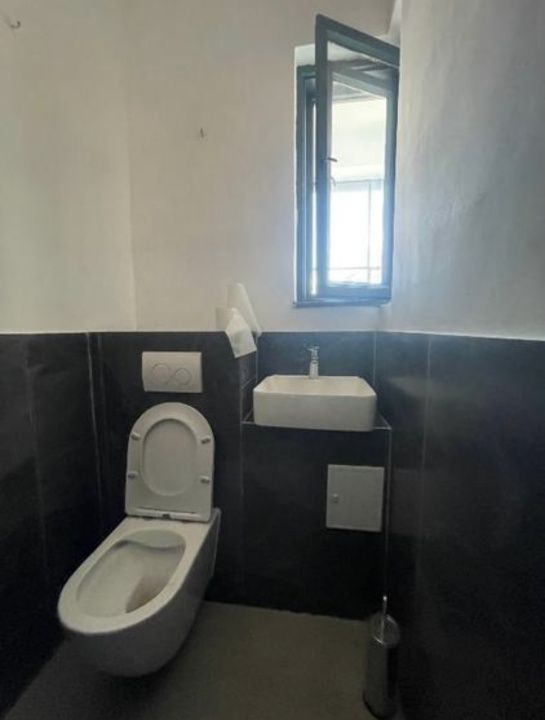 Apartament cu 4 camere, 125 Mp, ultracentral – Eroilor – fotografia 8 din 10