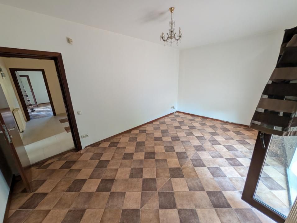 Casa 5 camere 220mp | 0 comision | Tunari central | 200mp teren – fotografia 27 din 47
