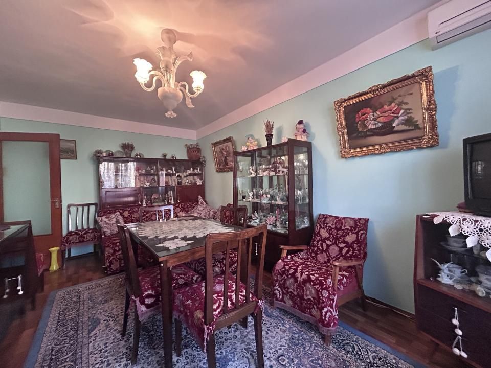 Un apartament care asteapta sa fie redesenat, C-tin Titel Petrescu, 7 – fotografia 14 din 22