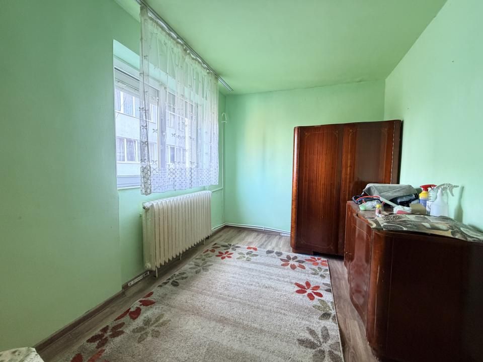 Apartament 2 camere, 40 mp utili, centrala proprie - zona Sagului – fotografia 3 din 8