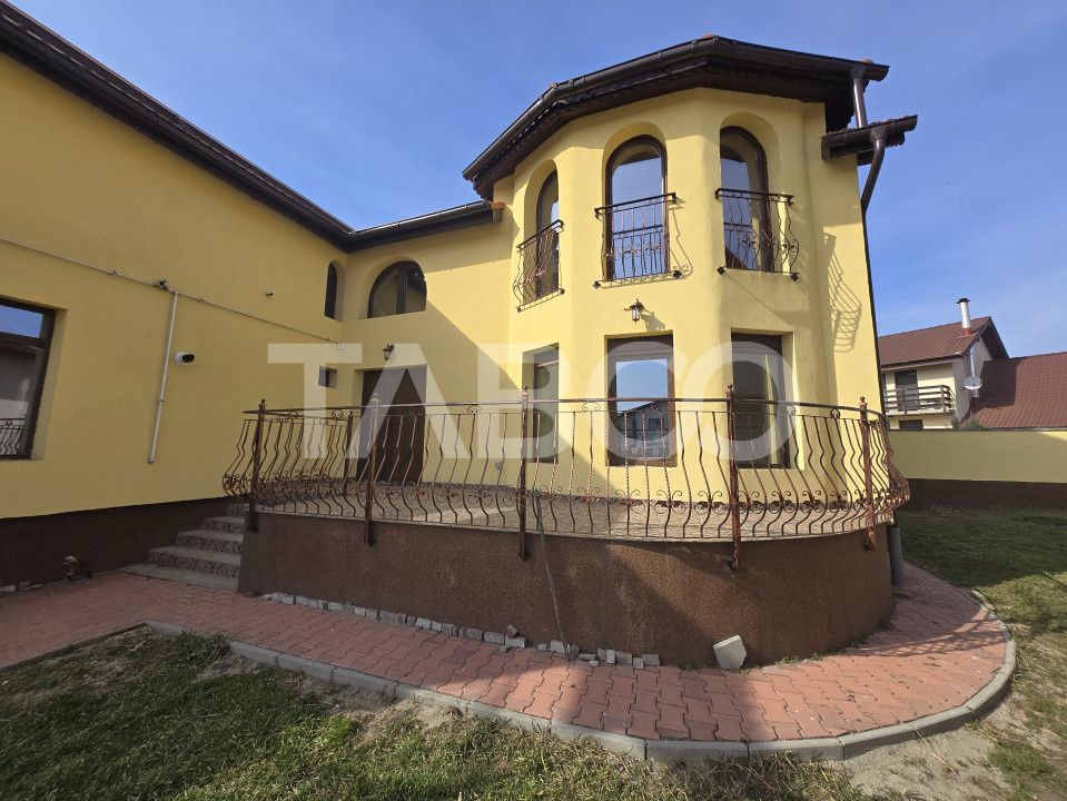 Casa noua de inchiriat 5 camere 200mp si Garaj zona Tineretului Sibiu – fotografia 1 din 28