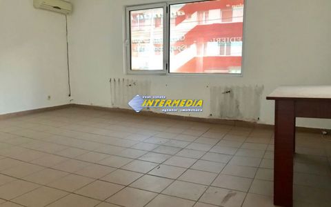 Spatiu de birouri I Cetate I 37 mp I de inchiriat I grup sanitar I