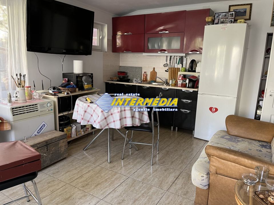 Casa vanzare Alba Iulia zona Centru ideala pentru doua familii finisata complet – fotografia 14 din 23