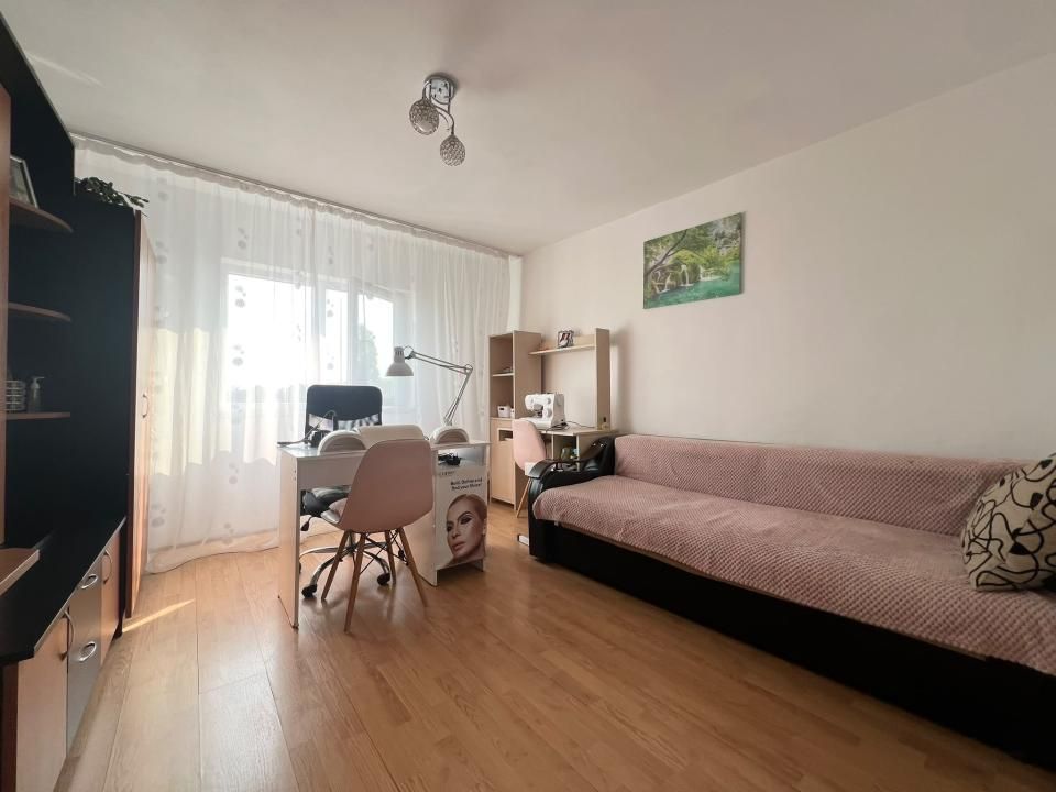 Apartament 2 camere, decomandat, 41 mp utili, etaj 2 - zona Garii – fotografia 1 din 8