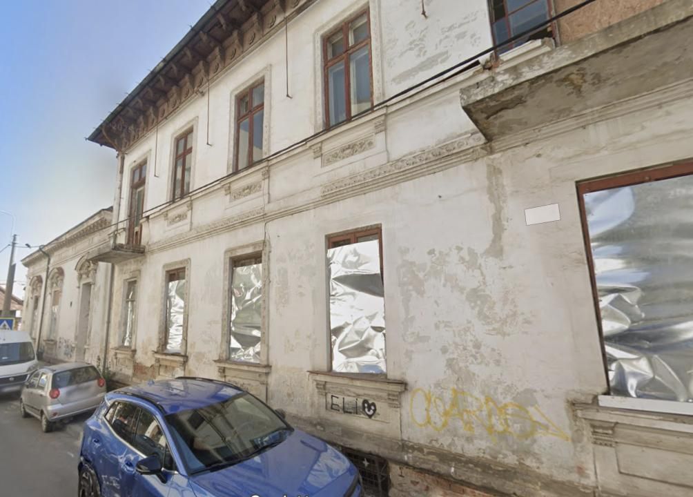 Casa + Teren 566 mp | Unirii - Cartier Evreiesc | Necesita Renovare | – fotografia 1 din 18