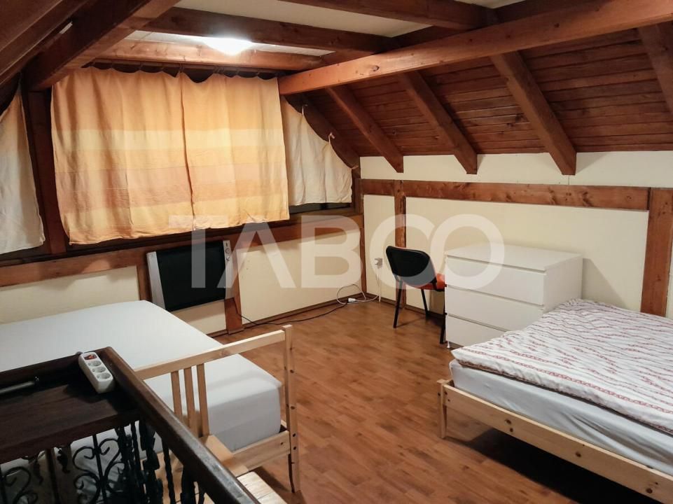 Casa de vacanta cu vedere spre munti curte de 640 mp in Tropinii Noi – fotografia 8 din 12