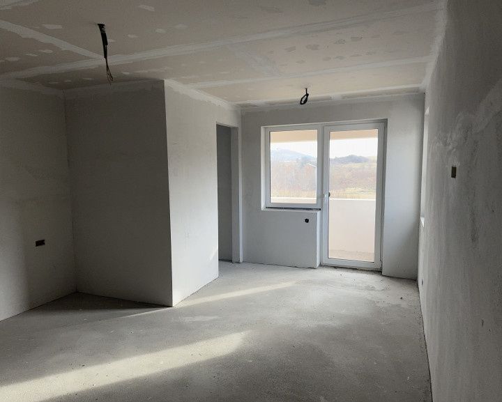 2 case individuale moderne, 145 mp utili și teren total de 900 mp | Stolna – fotografia 10 din 14