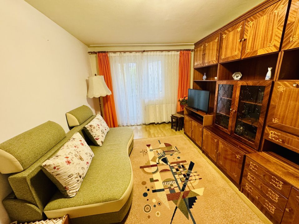 Apartament 2 camere, Decomandat, L.C.Babes, zona Calea Bucuresti – fotografia 5 din 9