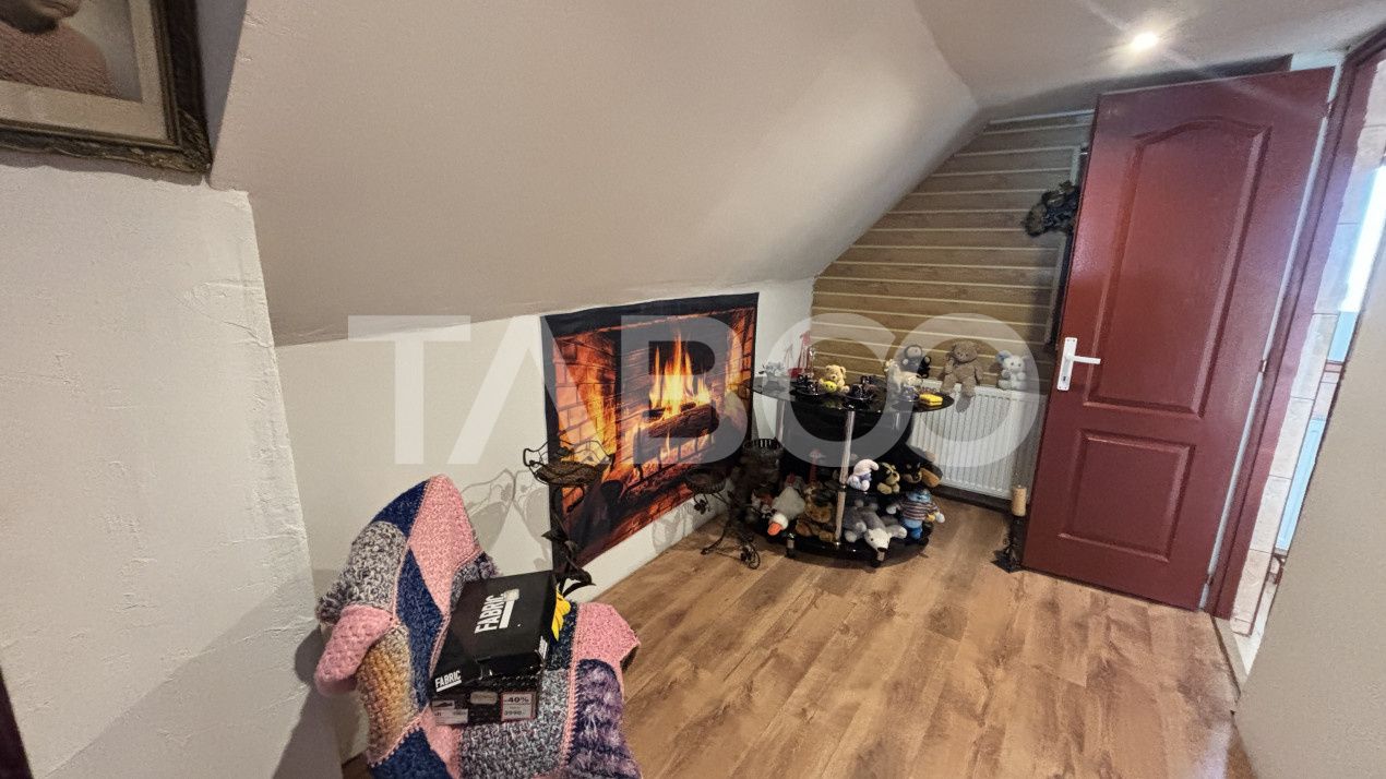Casa individuala 4 camere cu pompa de caldura si panouri fotovoltaice – fotografia 9 din 18
