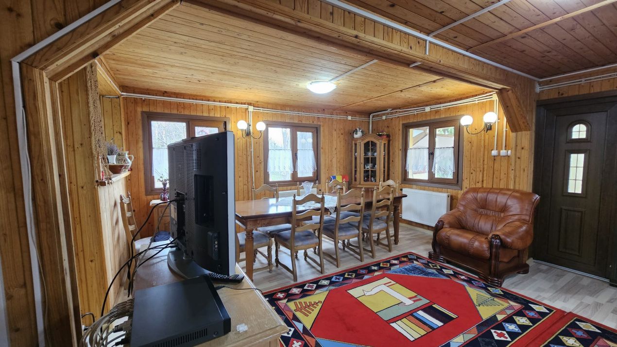 Casa de vanzare in padure | Bucium | Cartier select, restrans – fotografia 12 din 24