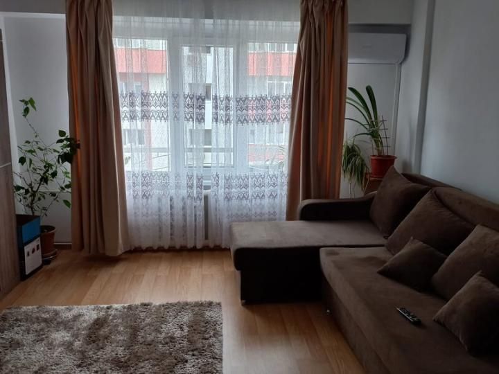 Garsoniera de inchiriat | 13 Septembrie | Mobilat | Utilat – fotografia 1 din 9