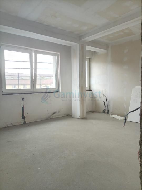 Cadire - Spatiu comercial de inchiriat in Oradea, 330 mp utili in Rogerius – fotografia 11 din 13